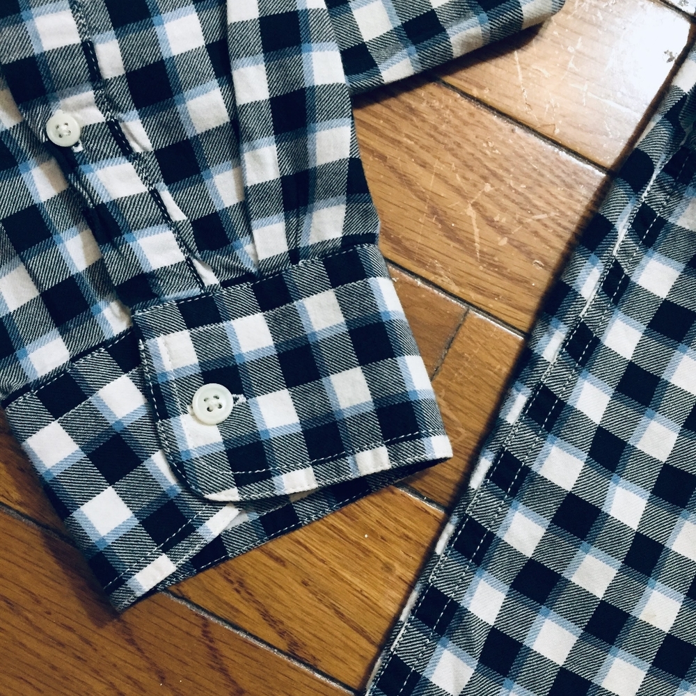 SURPLUS CHAPS Tiue American Brand,shirts.Like new - Picture 4 of 8